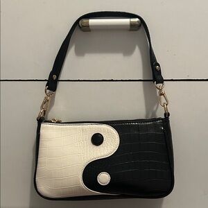 Princess Polly Yin Yang Shoulder Bag
